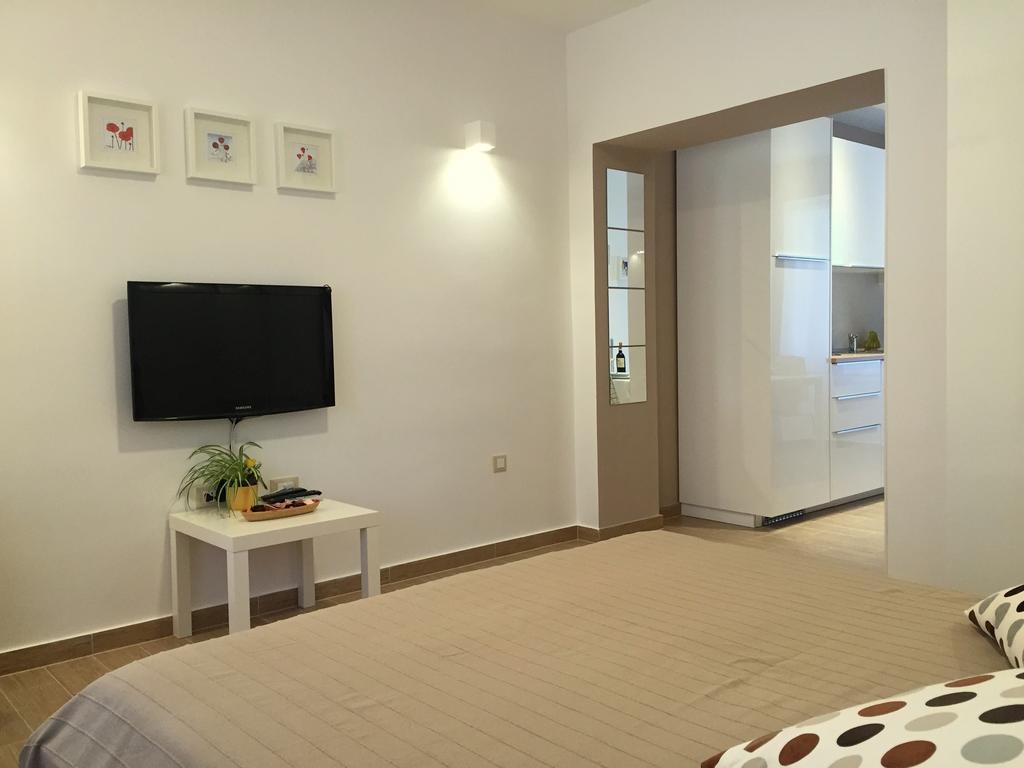 Apartment Remy Pula Phòng bức ảnh