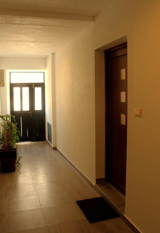 Apartment Remy Pula Phòng bức ảnh